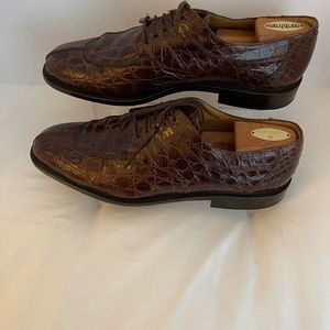 Crocodile oxfords by Mezlan